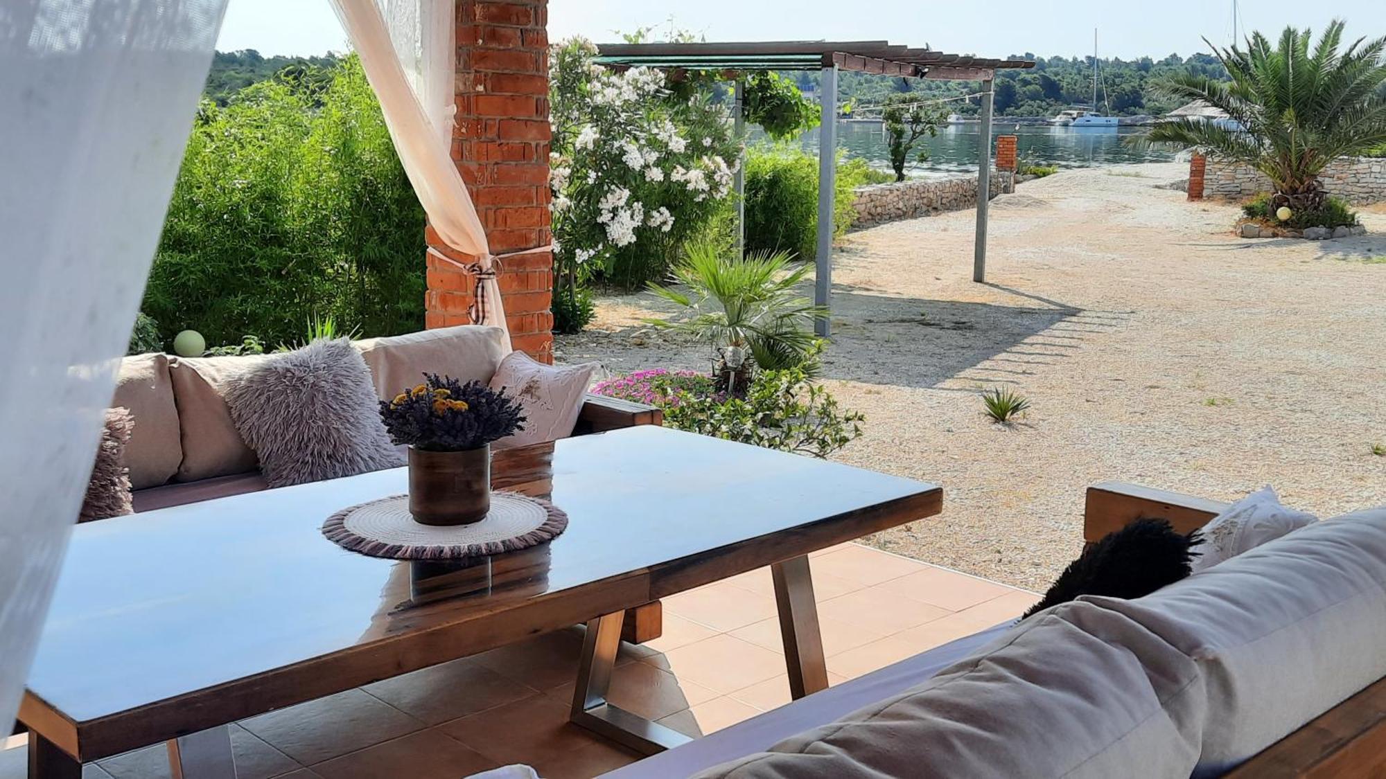 Beach House Marina Grande Betina  Esterno foto