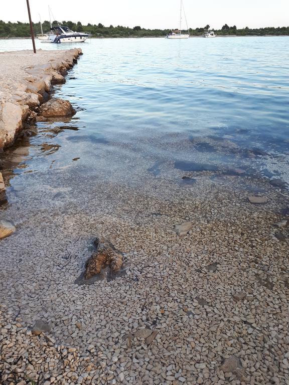 Beach House Marina Grande Betina  Esterno foto